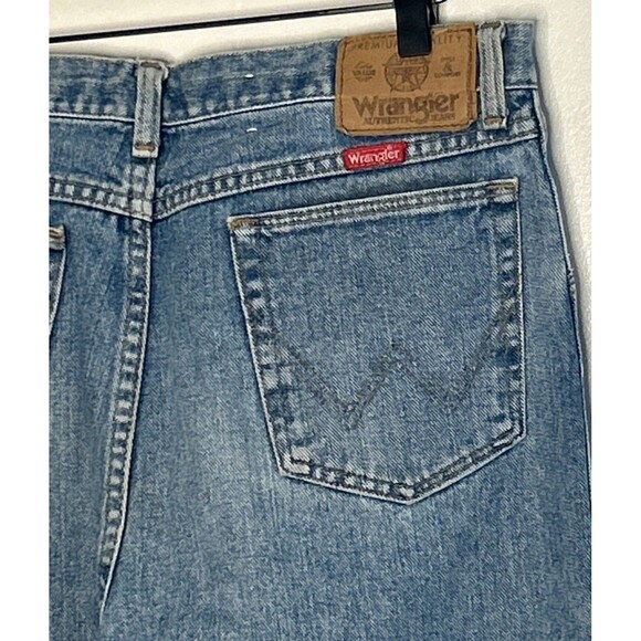 Vintage Wrangler Jeans Men 32x34 Straight Made in USA Western Work 90s Y2K 96501 - Picture 1 of 4